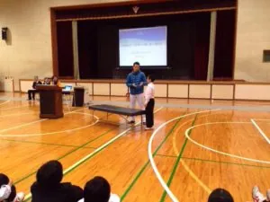 先日の講演会☆（近隣中学校にて）